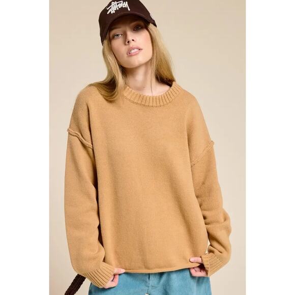 NWT Boutique Large Outseam Detail Crewneck Knit Sweater - Picture 1 of 3